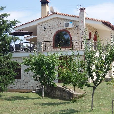 Villa George Afytos Esterno foto