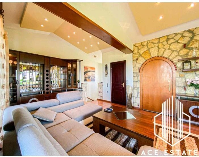 Villa George Afytos Esterno foto