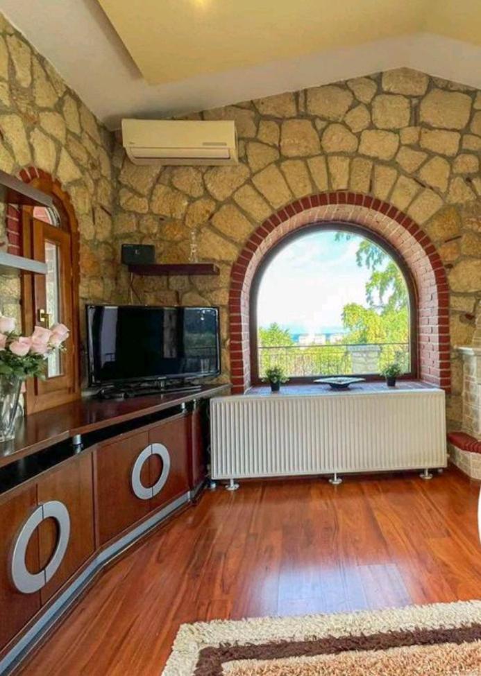 Villa George Afytos Esterno foto