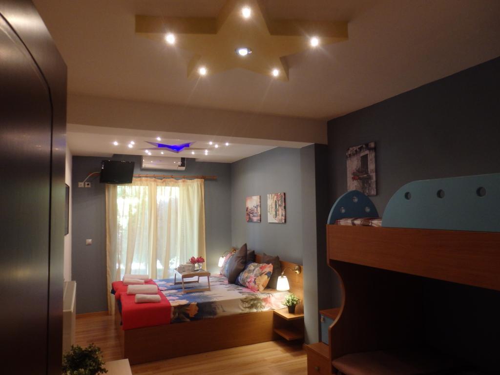 Villa George Afytos Esterno foto